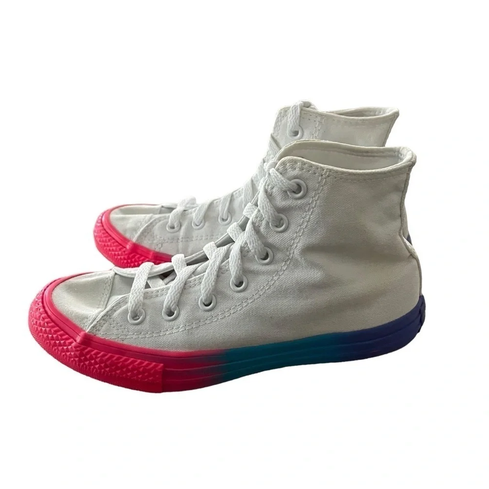 Converse Girls Size 2
